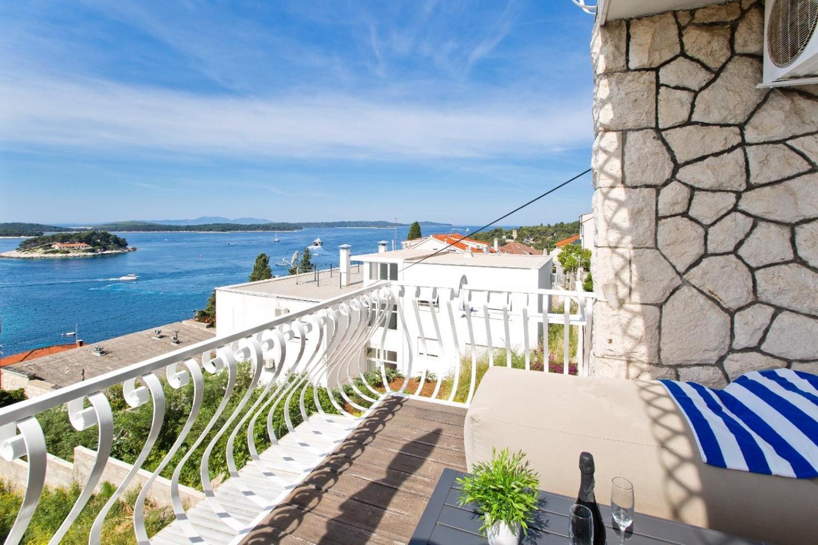 Rooms Carpe Diem Hvar Хвар Екстер'єр фото